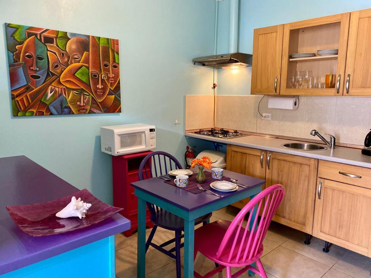 Little Paradise Aruba Vacation Apartments Palm Beach Eksteriør billede