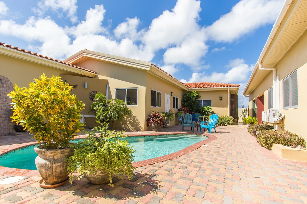Little Paradise Aruba Vacation Apartments Palm Beach Eksteriør billede