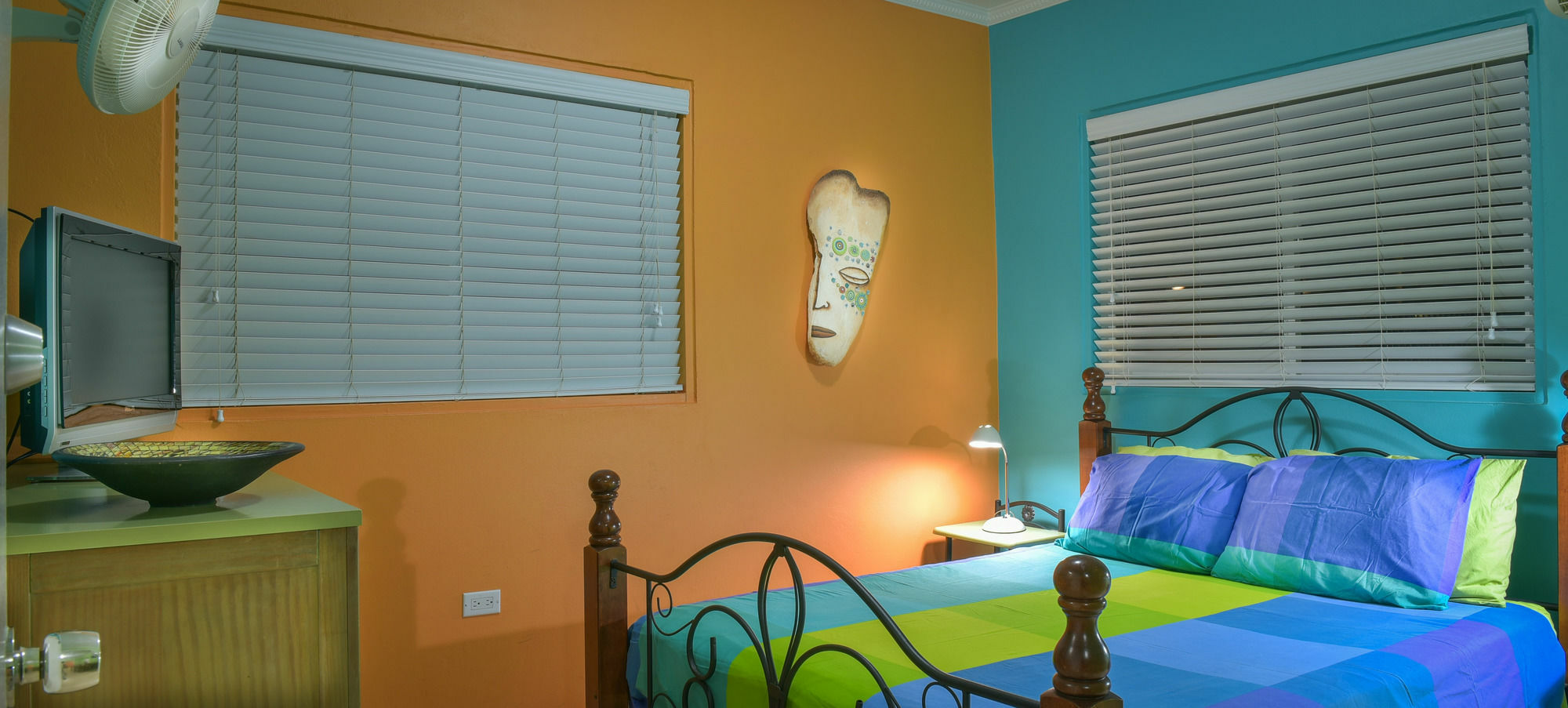 Little Paradise Aruba Vacation Apartments Palm Beach Eksteriør billede
