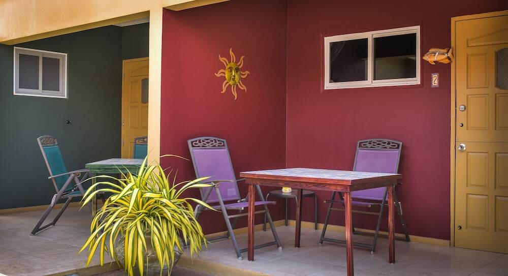 Little Paradise Aruba Vacation Apartments Palm Beach Eksteriør billede